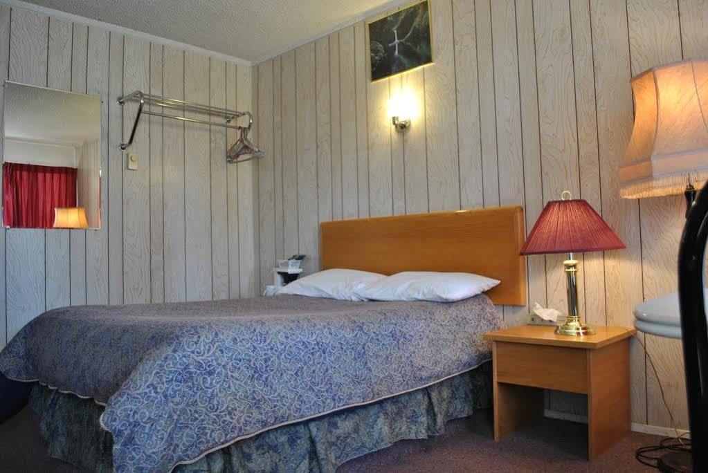 Neepawa Motel Extérieur photo